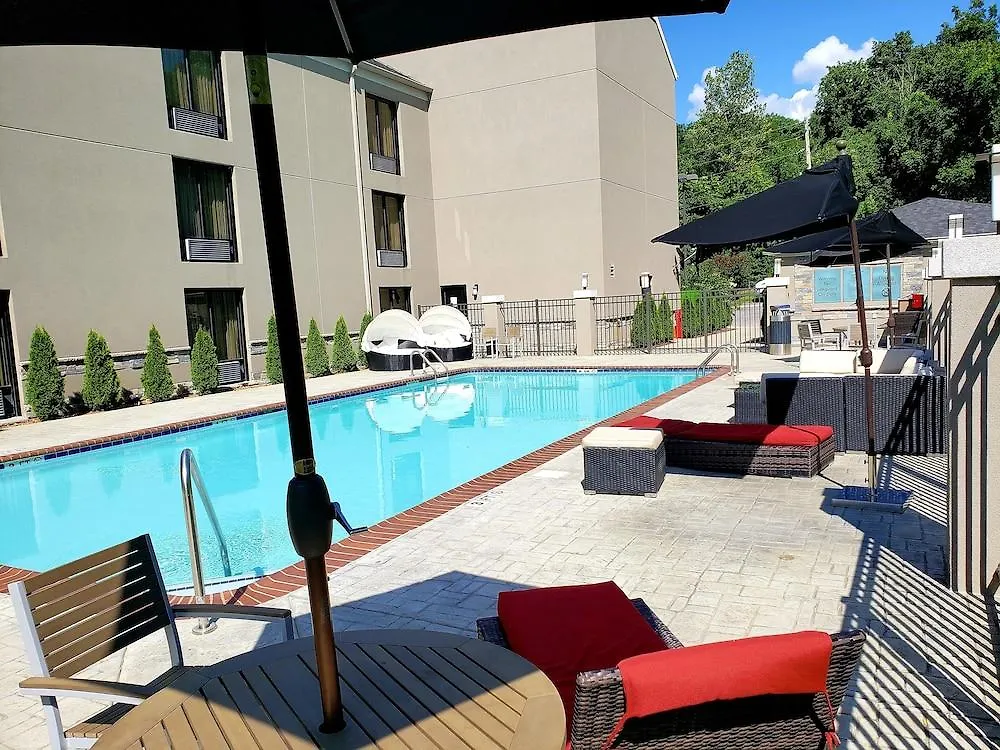Quality Suites Nashville Airport 3*,  ABD
